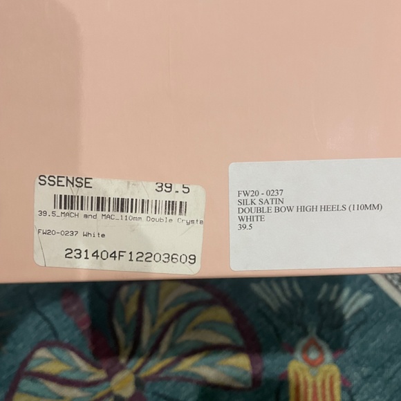 Mach & Mach 39.5 White Double Bow Heels - Picture 6 of 6